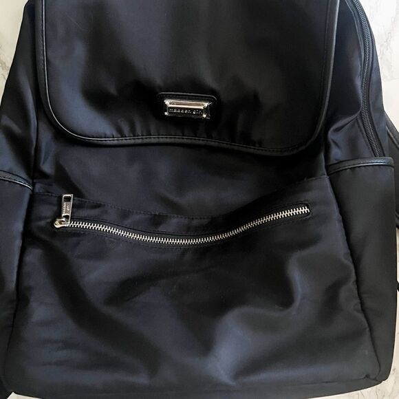 Madden Girl nylon backpack - Picture 5 of 6